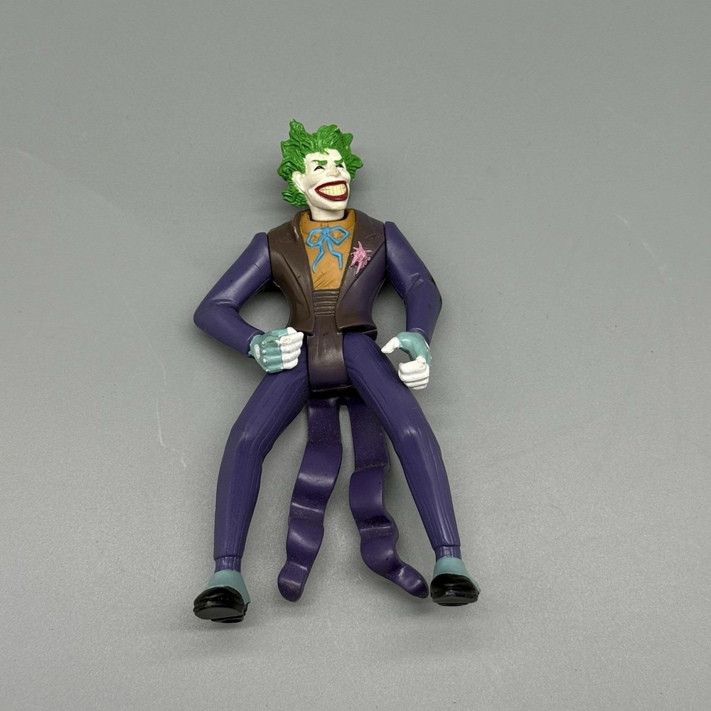 1994 Kenner DC Comics Legends Of Batman The Joker 5" Action Figure